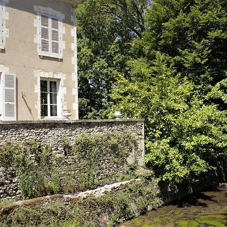 Chambre D'Hotes Les Rives De La Tronne Mer Bagian luar foto