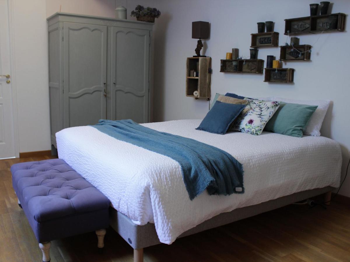 Chambre D'Hotes Les Rives De La Tronne Mer Bagian luar foto