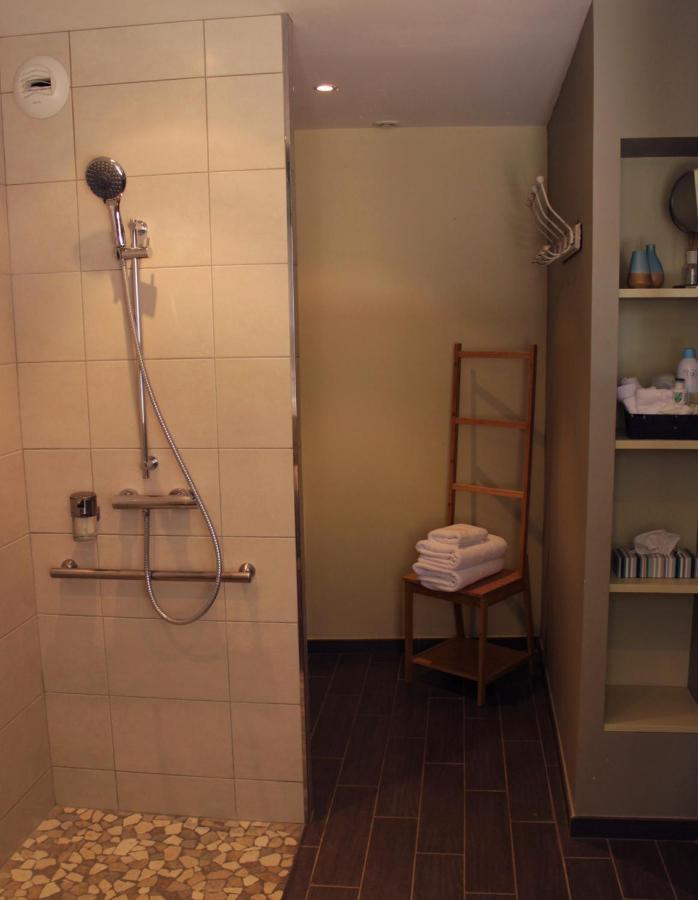 Chambre D'Hotes Les Rives De La Tronne Mer Bagian luar foto
