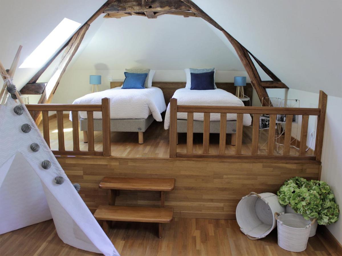 Chambre D'Hotes Les Rives De La Tronne Mer Bagian luar foto