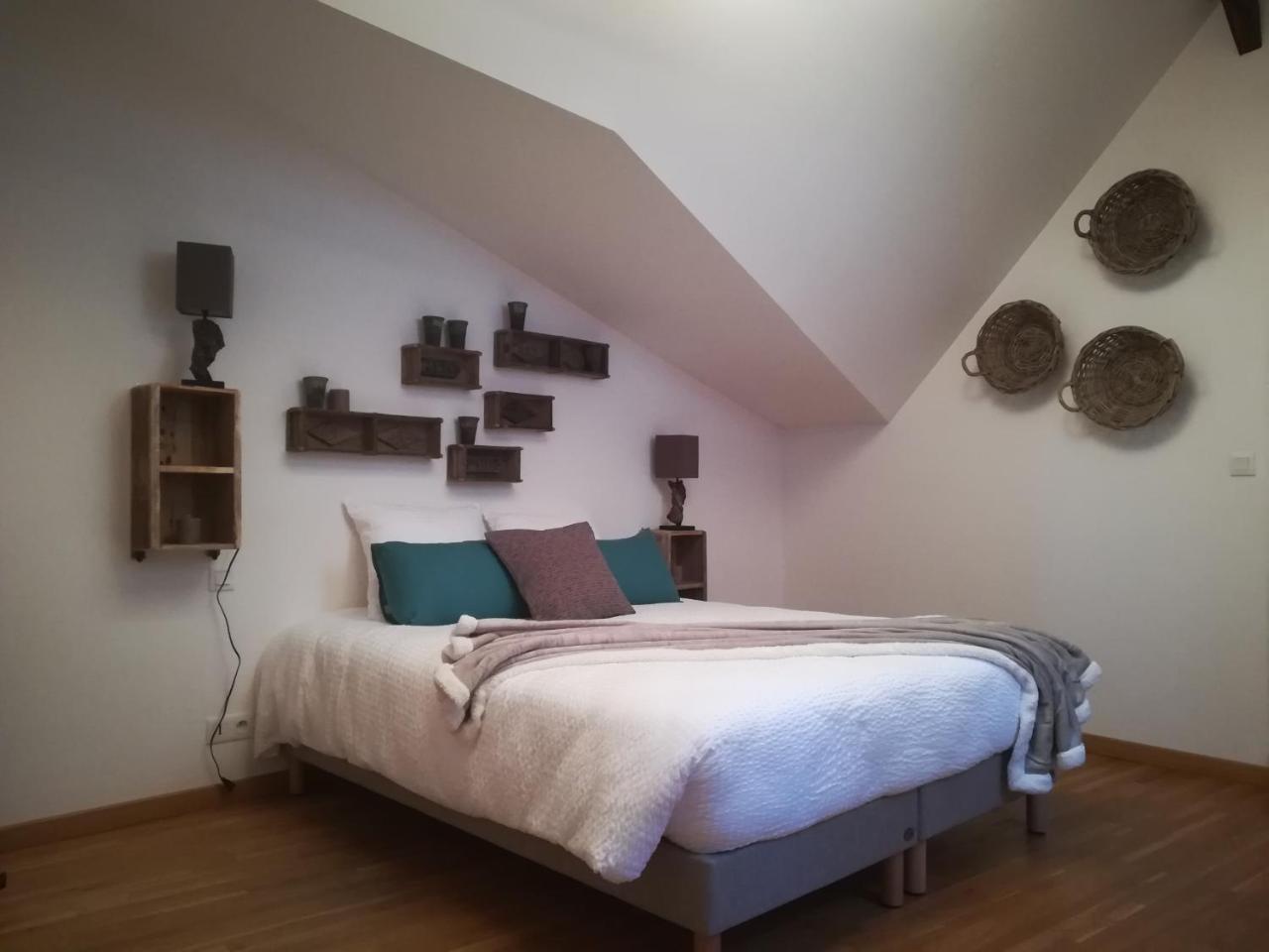 Chambre D'Hotes Les Rives De La Tronne Mer Bagian luar foto