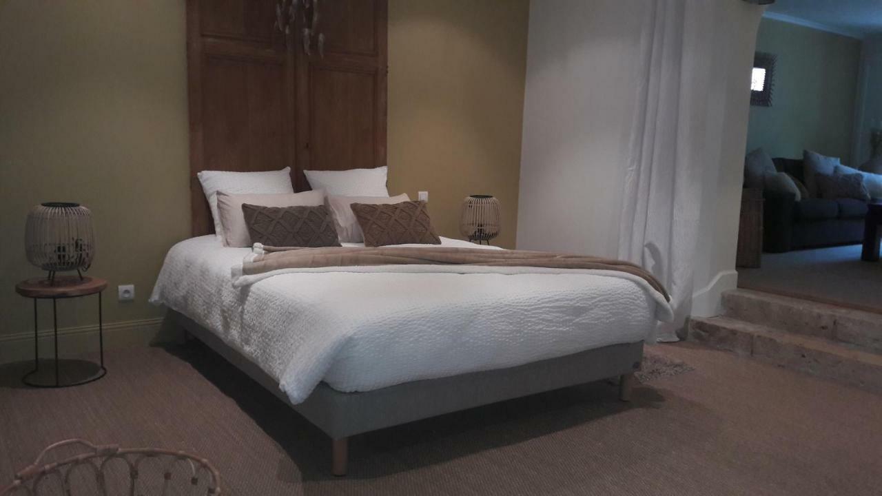 Chambre D'Hotes Les Rives De La Tronne Mer Bagian luar foto
