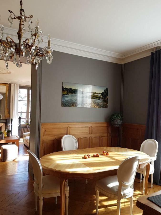 Chambre D'Hotes Les Rives De La Tronne Mer Bagian luar foto